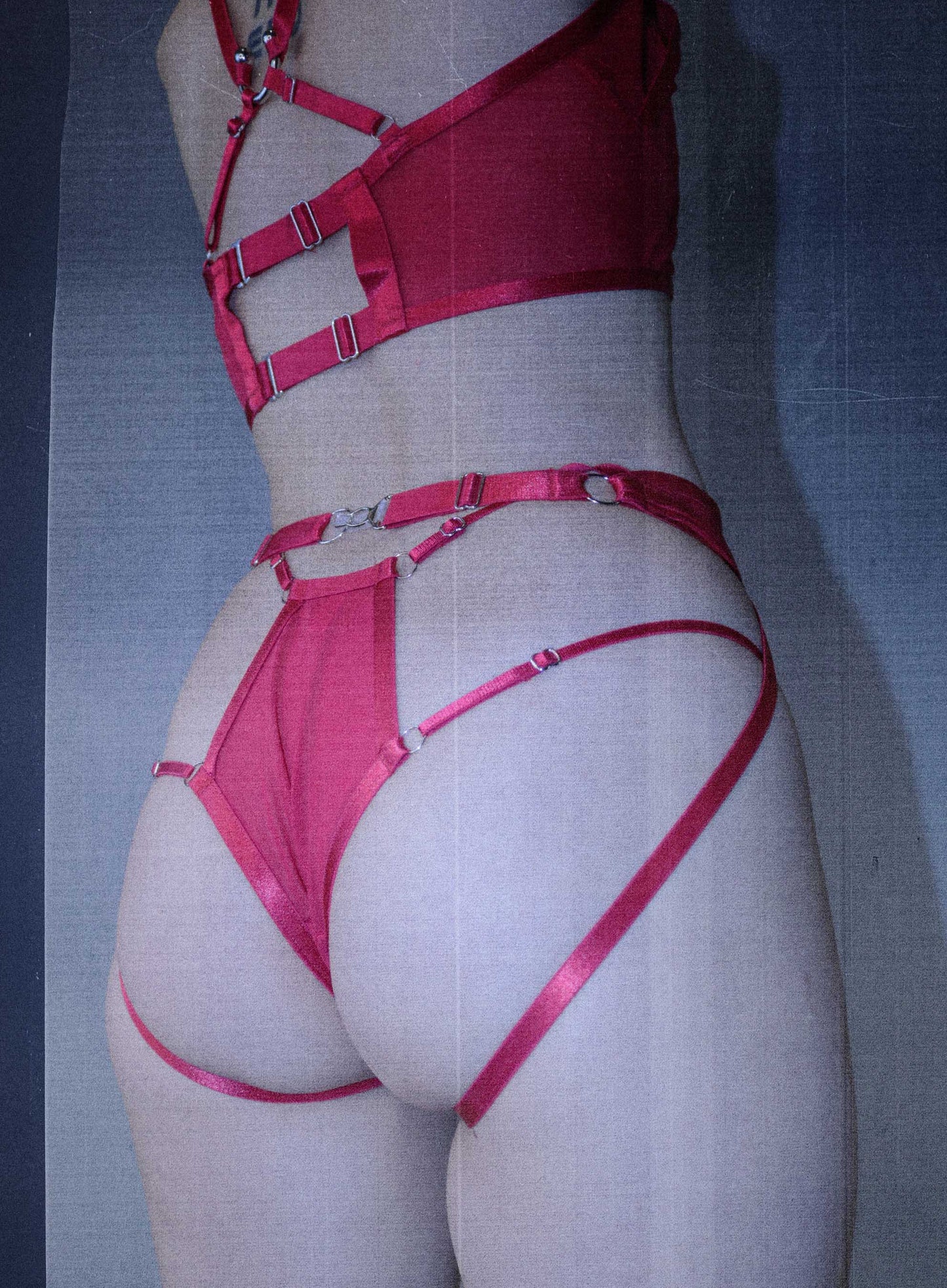 Last Day of Magic Waist Harness In Red
