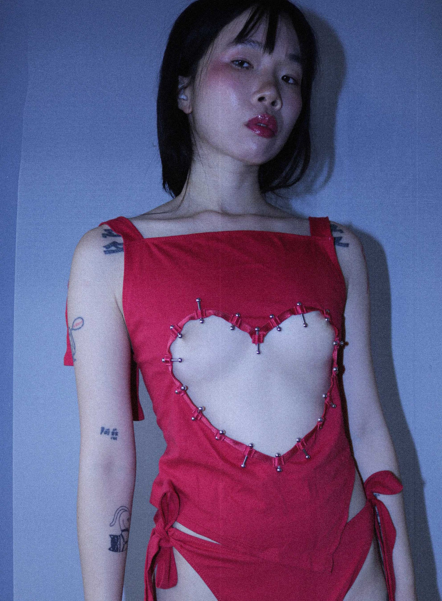 Lovefool Heart Cutout Bow Top In Red