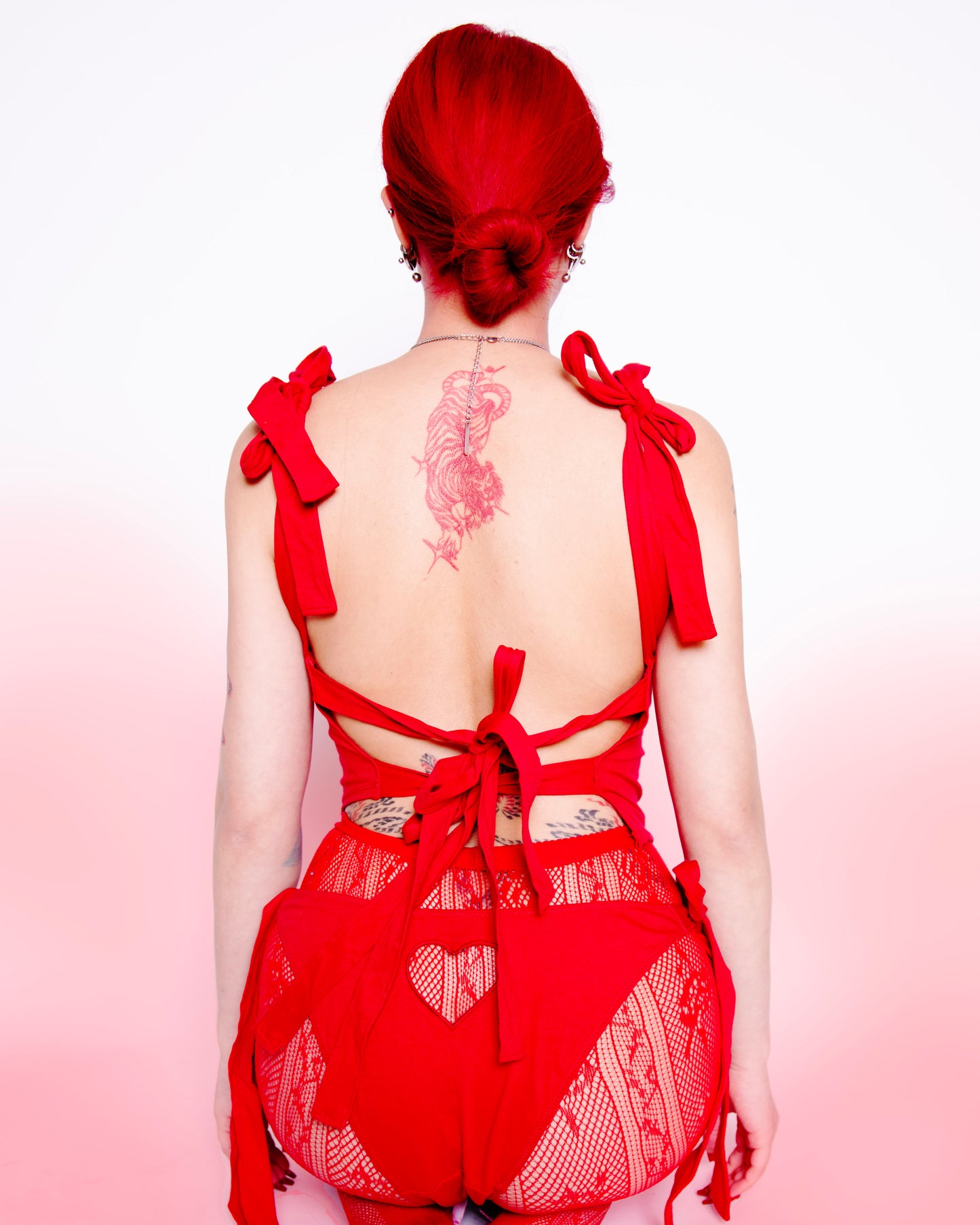 Lovefool Heart Cutout Bow Top In Red